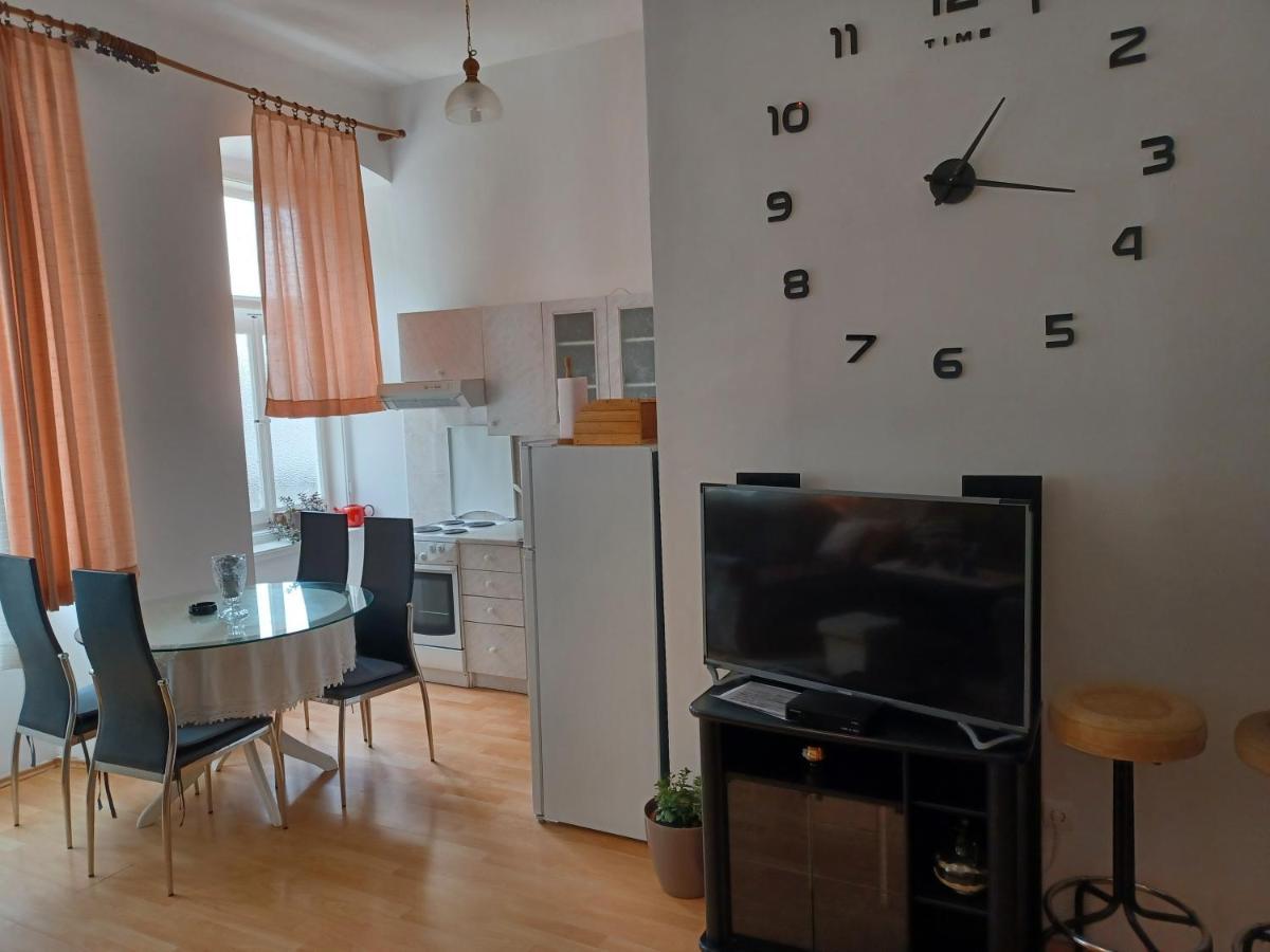 Apartmandamir Crikvenica Exterior foto